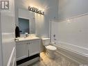 455 Guenter Bay, Saskatoon, SK  - Indoor Photo Showing Bathroom 