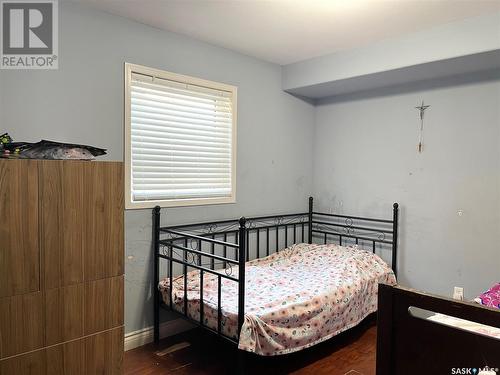 455 Guenter Bay, Saskatoon, SK - Indoor Photo Showing Bedroom