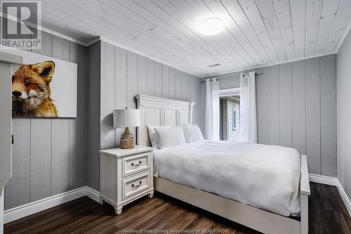 5 Canal Street, Amherstburg, ON - Indoor Photo Showing Bedroom