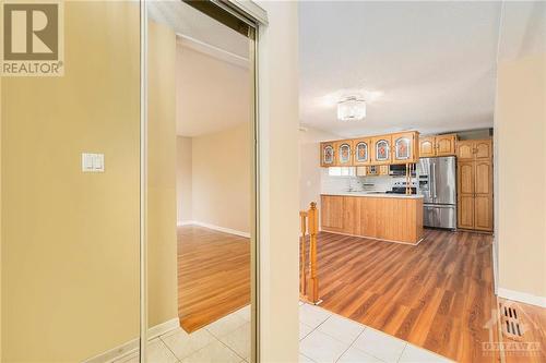 2426 Magnus Avenue, Ottawa, ON - Indoor Photo Showing Kitchen