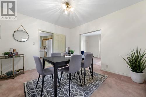 554 Topsail Road, St. John'S, NL - Indoor Photo Showing Dining Room