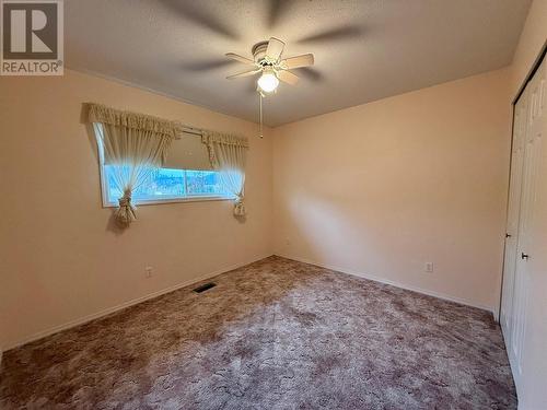 2480 75Th Avenue, Grand Forks, BC - Indoor Photo Showing Other Room