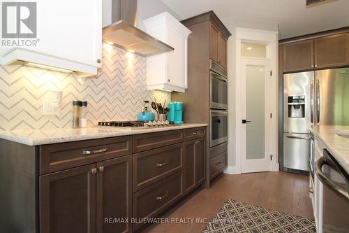 10138 Merrywood Drive, Lambton Shores (Grand Bend), ON - Indoor Photo Showing Kitchen