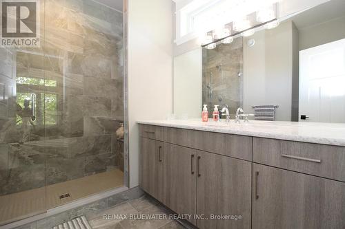 10138 Merrywood Drive, Lambton Shores (Grand Bend), ON - Indoor Photo Showing Bathroom