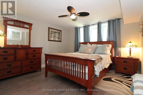 10138 Merrywood Drive, Lambton Shores (Grand Bend), ON - Indoor Photo Showing Bedroom