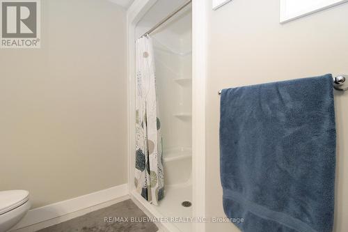 10138 Merrywood Drive, Lambton Shores (Grand Bend), ON - Indoor Photo Showing Bathroom