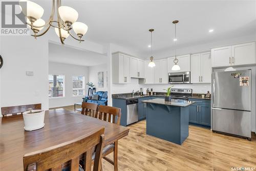 287 Willowgrove Lane, Saskatoon, SK - Indoor Photo Showing Kitchen With Upgraded Kitchen