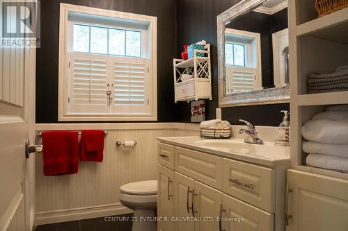 331475 Highway 11, Armstrong, ON - Indoor Photo Showing Bathroom