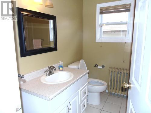 13 Dosco Hill, Bell Island, NL - Indoor Photo Showing Bathroom