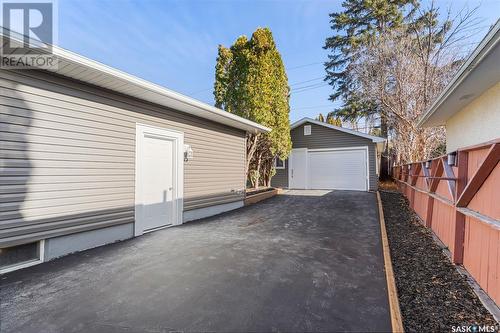 2607 Woodward Avenue, Saskatoon, SK - Outdoor With Exterior