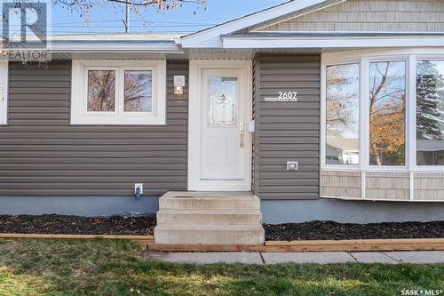 2607 Woodward Avenue, Saskatoon, SK - Outdoor