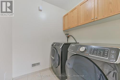 13 Snowy Owl Way, Toronto (Rouge), ON - Indoor Photo Showing Laundry Room