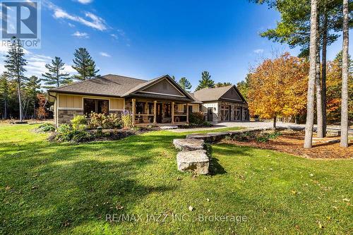 19 Ledge Road, Galway-Cavendish And Harvey, ON - Outdoor With Deck Patio Veranda