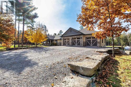 19 Ledge Road, Galway-Cavendish And Harvey, ON - Outdoor