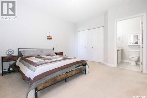 901 1867 Hamilton Street, Regina, SK - Indoor Photo Showing Bedroom