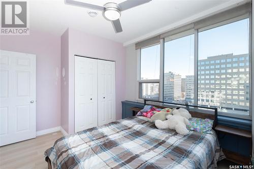 901 1867 Hamilton Street, Regina, SK - Indoor Photo Showing Bedroom