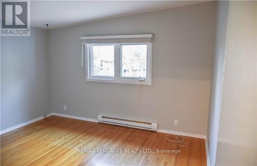 61 Mary Street, Petawawa, ON - Indoor Photo Showing Other Room