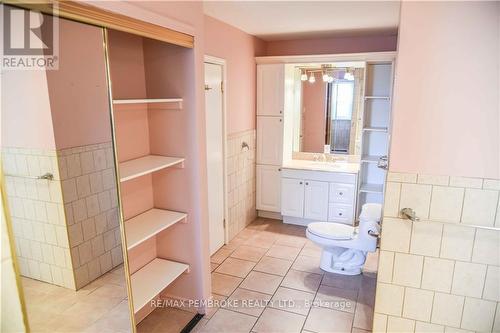 61 Mary Street, Petawawa, ON - Indoor Photo Showing Bathroom