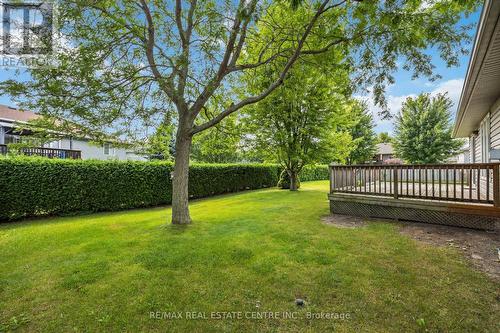 304 Parkside Drive, Petrolia, ON - Outdoor