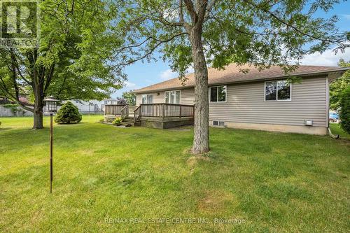 304 Parkside Drive, Petrolia, ON - Outdoor With Deck Patio Veranda