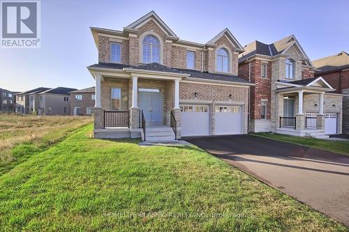 31 Robert Baldwin Boulevard, East Gwillimbury, ON - Outdoor With Facade