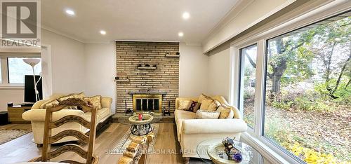 11821 Woodbine Avenue, Whitchurch-Stouffville, ON - Indoor With Fireplace