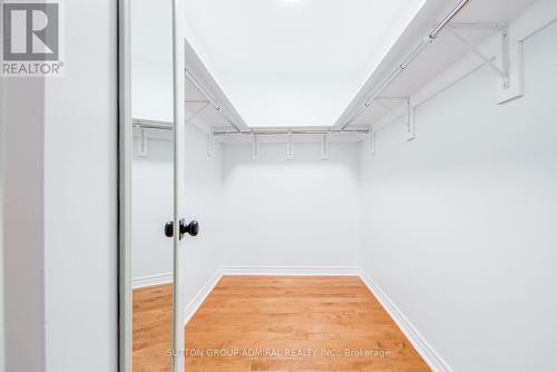 23 Millbank Court, Vaughan, ON - Indoor With Storage