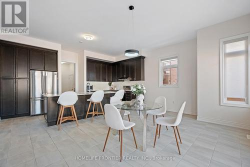 92 Holland Vista Street, East Gwillimbury, ON - Indoor Photo Showing Dining Room