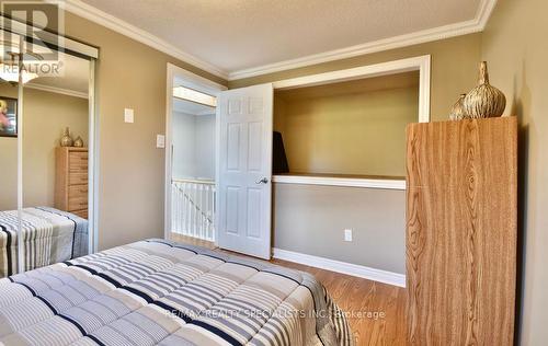 26 Doris Drive, Barrie, ON - Indoor Photo Showing Bedroom