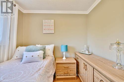 26 Doris Drive, Barrie, ON - Indoor Photo Showing Bedroom