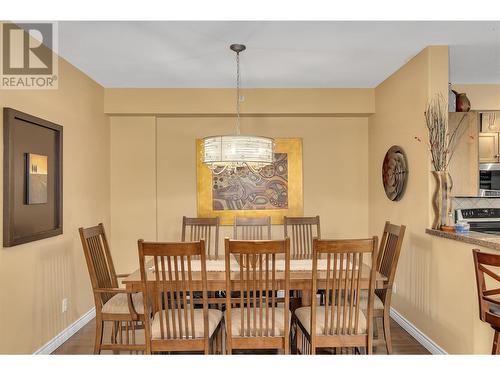 1128 Sunset Drive Unit# 407, Kelowna, BC - Indoor Photo Showing Dining Room