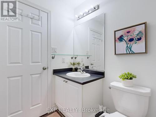 5 Ricardo Road, Brampton, ON - Indoor Photo Showing Bathroom