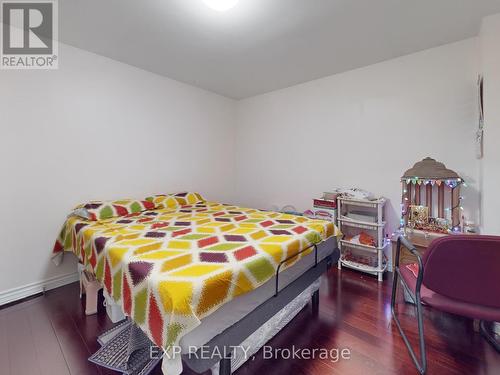 5 Ricardo Road, Brampton, ON - Indoor Photo Showing Bedroom