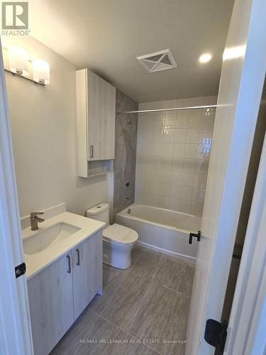 1806 - 8010 Derry Road, Milton, ON - Indoor Photo Showing Bathroom