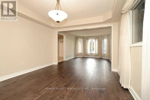 3247 Bloomfield Drive, Mississauga, ON - Indoor Photo Showing Other Room