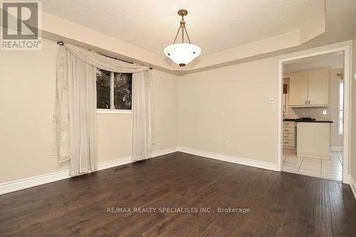 3247 Bloomfield Drive, Mississauga, ON - Indoor Photo Showing Other Room