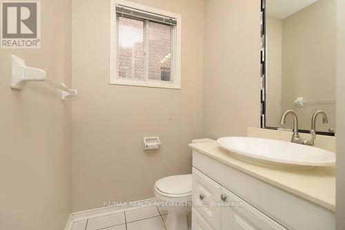 3247 Bloomfield Drive, Mississauga, ON - Indoor Photo Showing Bathroom