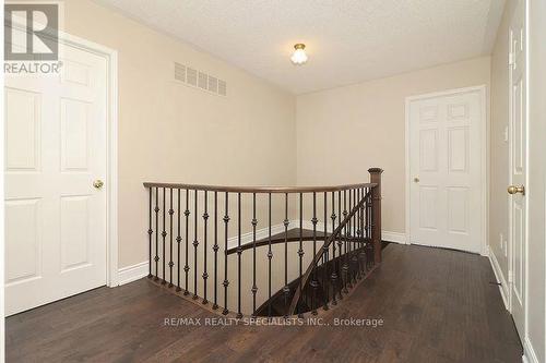 3247 Bloomfield Drive, Mississauga, ON - Indoor Photo Showing Other Room