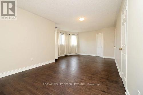 3247 Bloomfield Drive, Mississauga, ON - Indoor Photo Showing Other Room