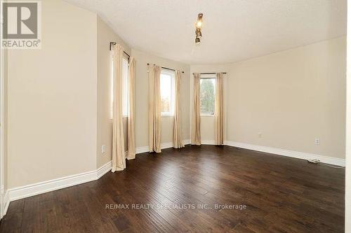 3247 Bloomfield Drive, Mississauga, ON - Indoor Photo Showing Other Room