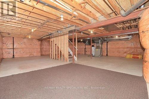 3247 Bloomfield Drive, Mississauga, ON - Indoor Photo Showing Basement