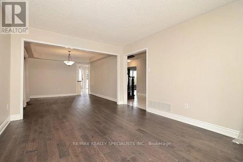 3247 Bloomfield Drive, Mississauga, ON - Indoor Photo Showing Other Room