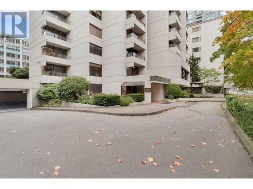 201 1995 Beach Avenue, Vancouver, BC - Outdoor With Facade