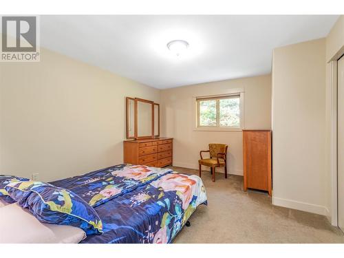 3350 Woodsdale Road Unit# 501, Lake Country, BC - Indoor Photo Showing Bedroom