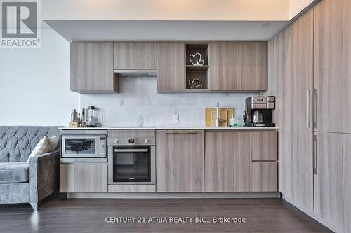 3715 - 19 Bathurst Street, Toronto, ON - Indoor Photo Showing Kitchen