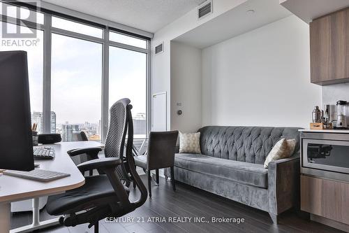 3715 - 19 Bathurst Street, Toronto, ON - Indoor