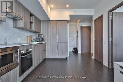 3715 - 19 Bathurst Street, Toronto, ON - Indoor Photo Showing Kitchen