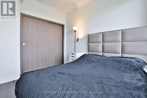 3715 - 19 Bathurst Street, Toronto, ON - Indoor