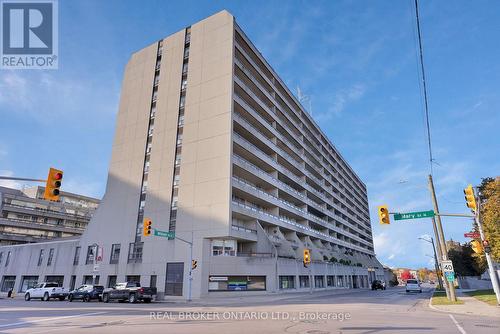 701 - 55 William Street E, Oshawa, ON - Outdoor