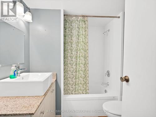 701 - 55 William Street E, Oshawa, ON - Indoor Photo Showing Bathroom